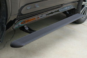 Electric Running Boards Suitable For Lexus  LX600 And Most SUV Models - Image 3